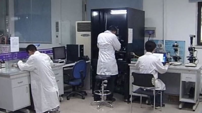 安德森中心开除3名研究人员,正值华盛顿日益担忧,包括中国在内的外国政府一直在利用学生和访问学者盗窃美国知识产权。(资料图/视频截图/路透社)