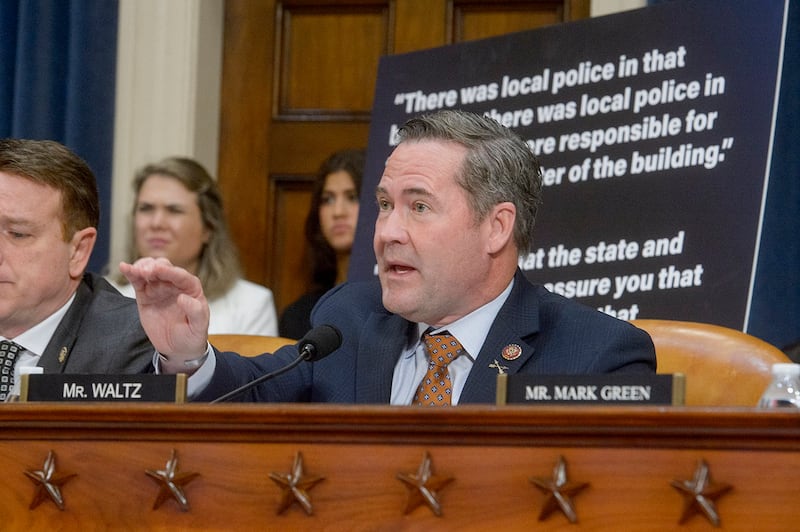 图为美国联邦众议员迈克‧沃尔兹(Mike Waltz)。据美国媒体报道,特朗普将任命沃尔兹为国家安全顾问。(美联社图片)