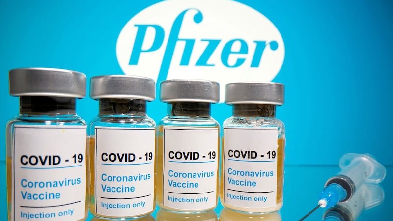 美国辉瑞制药公司(Pfizer)研制的新冠病毒疫苗(路透社)